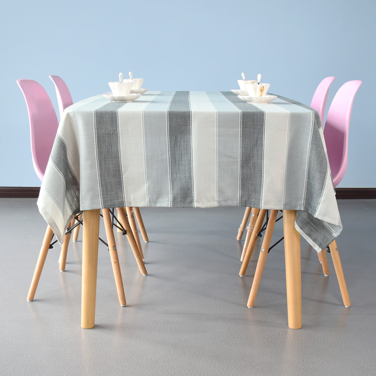 305GSM Geometric Stripe Printed Tablecloth