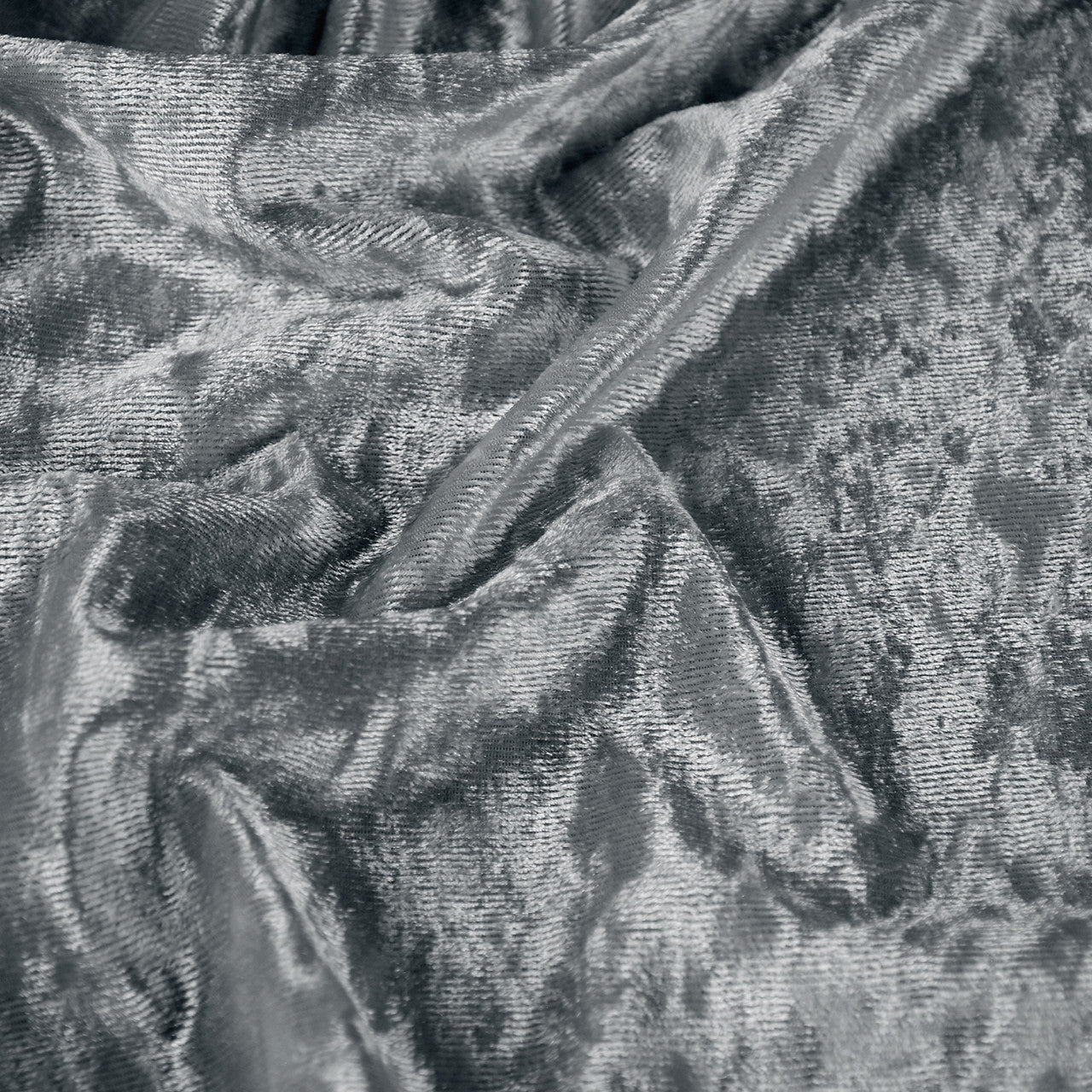 20" Velvet Napkin - Silver