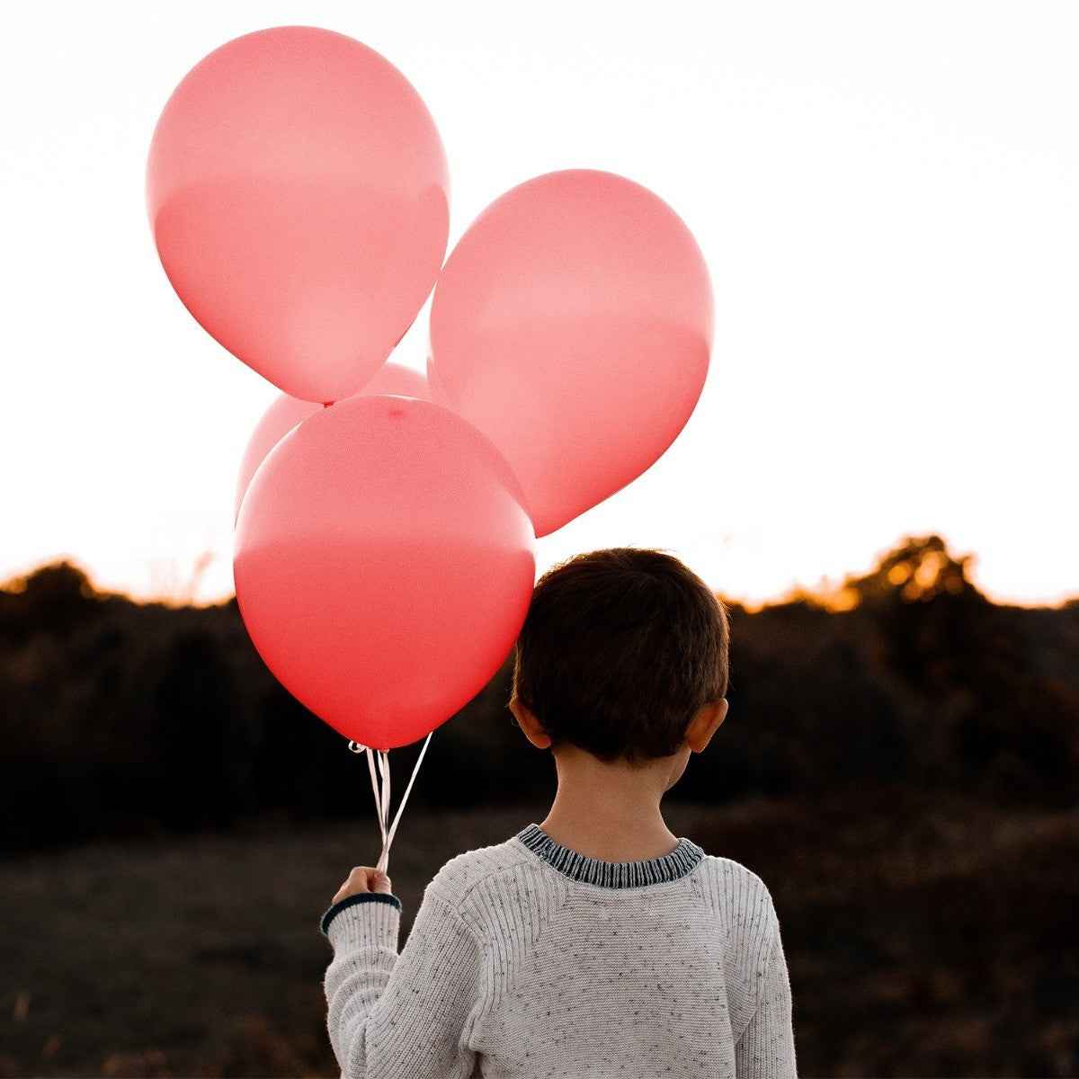10" Helium-Quality Latex Plain Balloons - Red