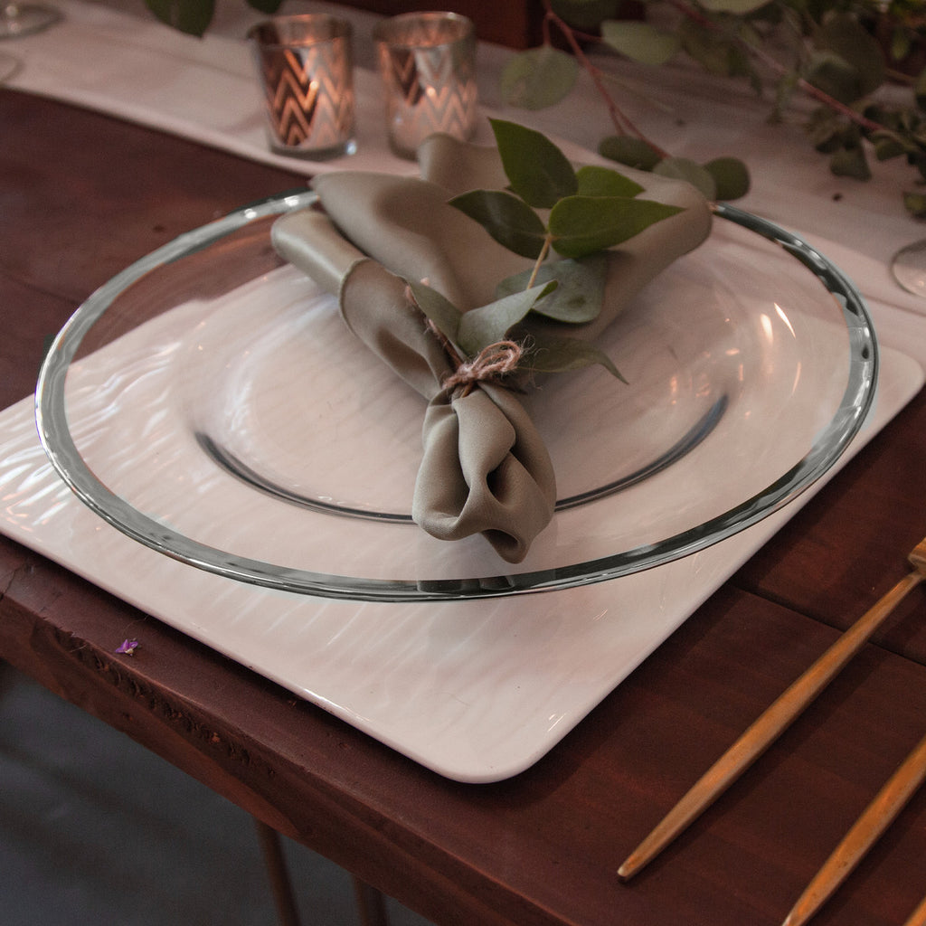 13" Round Charger Plate - Clear with Silver Trim