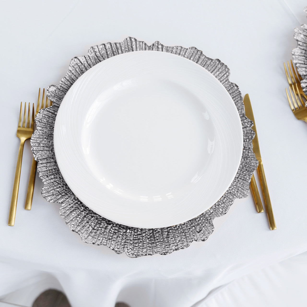 Round Charger Plate - Vintage Silver x 6
