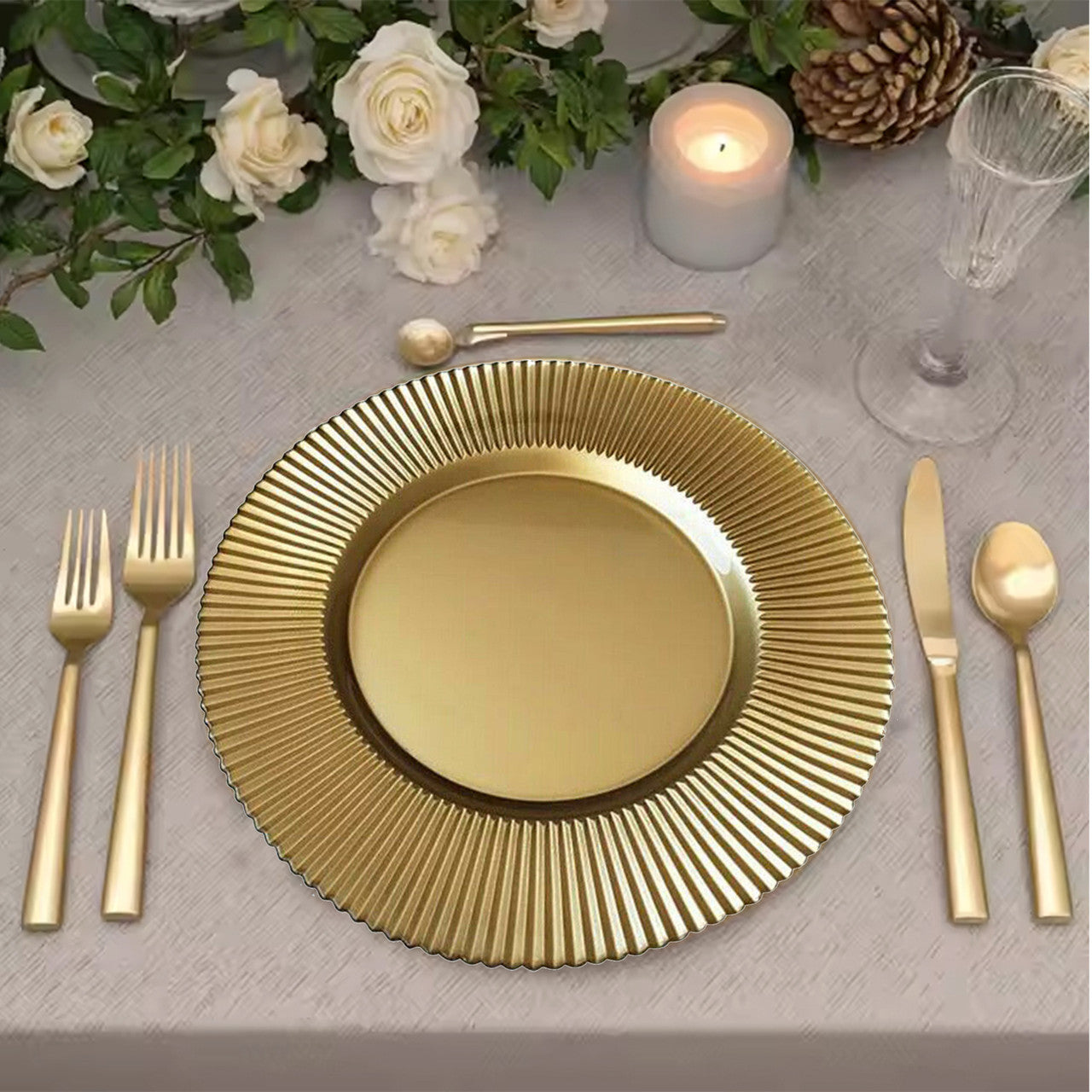 13" Round Charger Plate - Gold