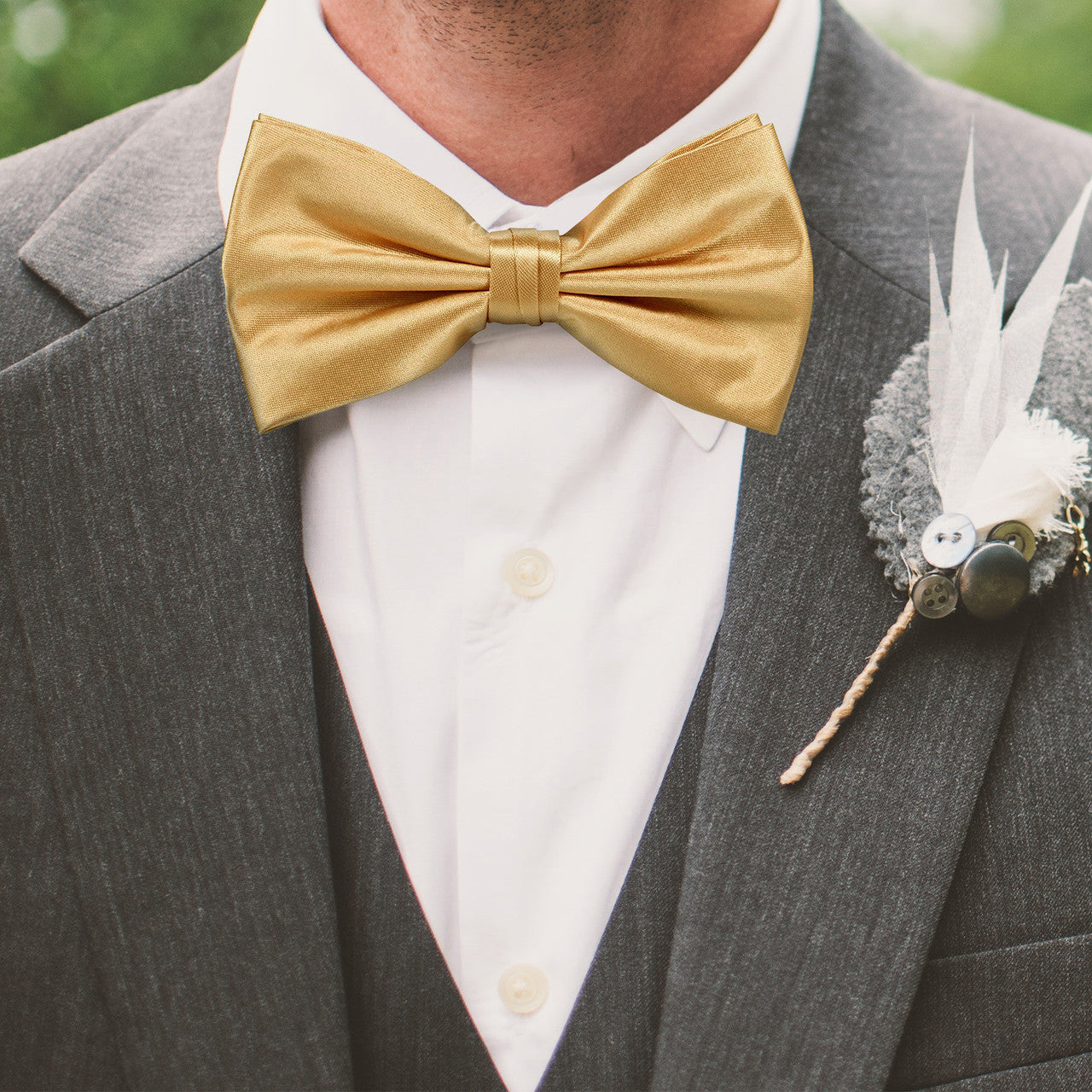 Champagne Bow Tie