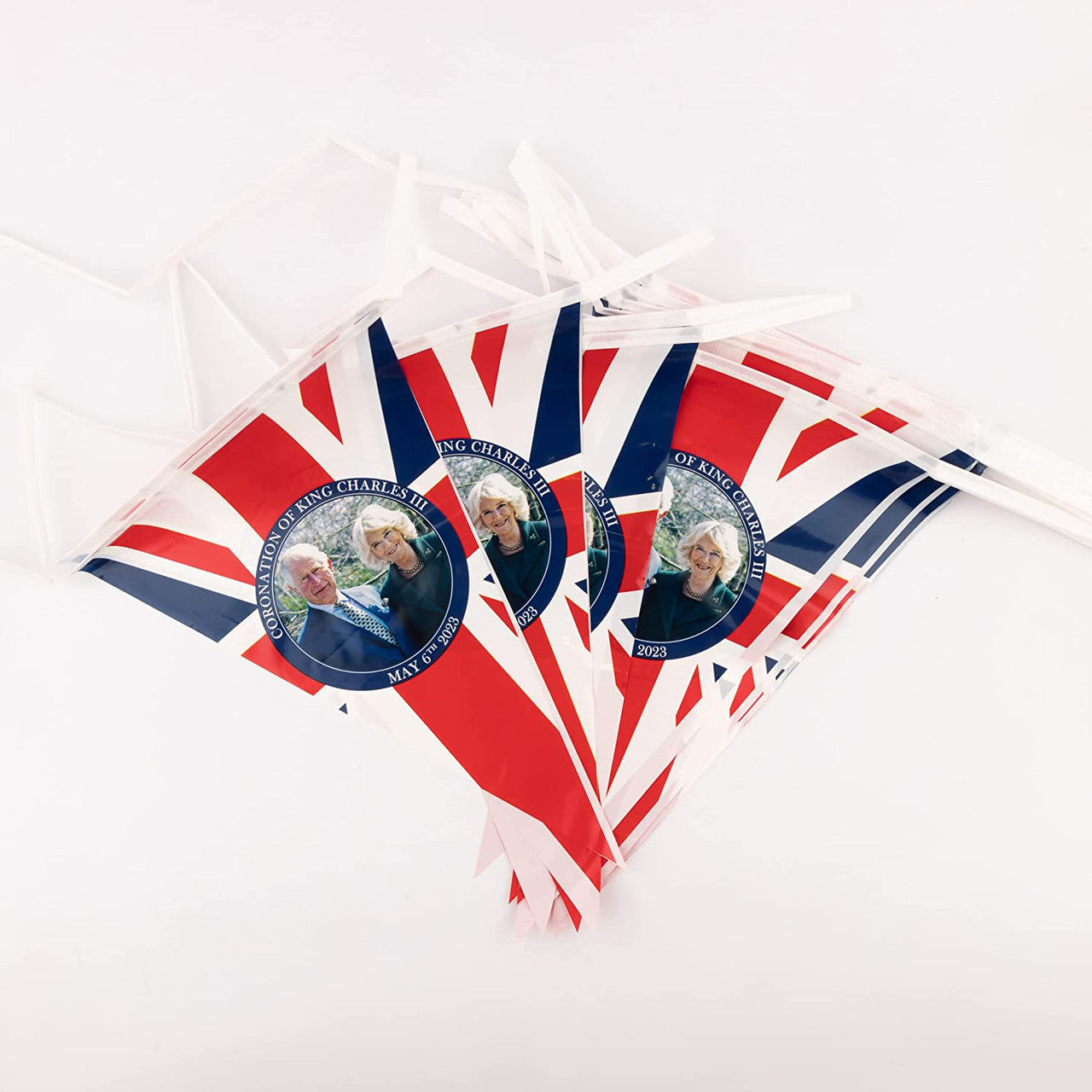 141pcs Coronation Party Supplies Set
