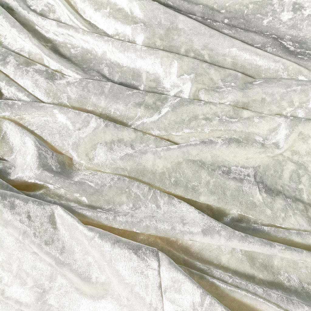 Round Crushed Velvet Tablecloth - Ivory