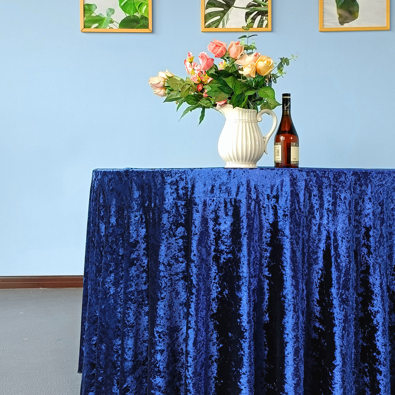 Round Crushed Velvet Tablecloth - Navy Blue