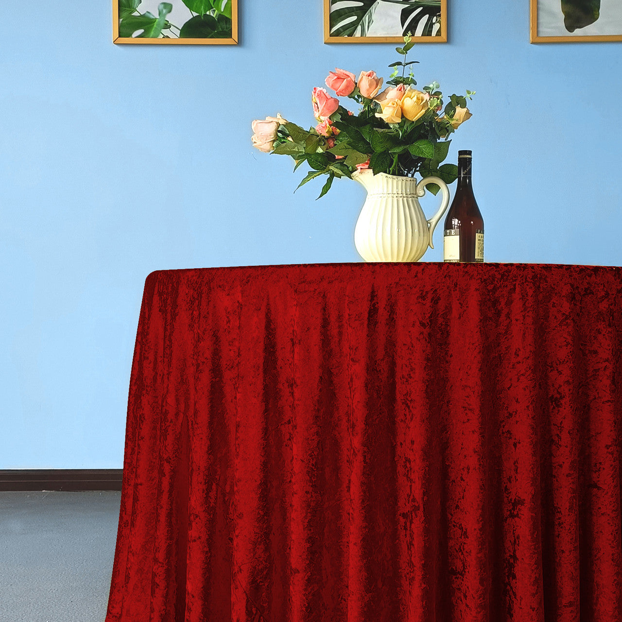 Round Crushed Velvet Tablecloth - Red