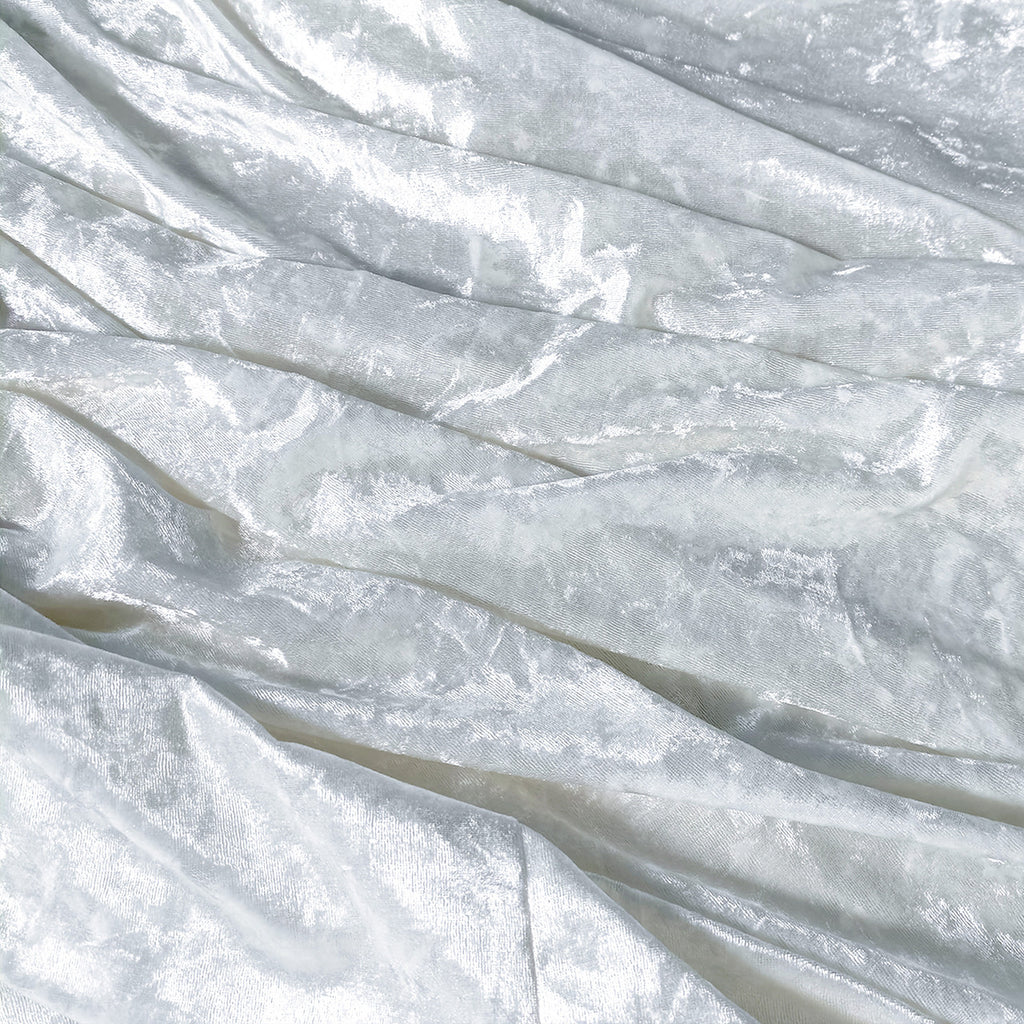 Square Crushed Velvet Tablecloth - White