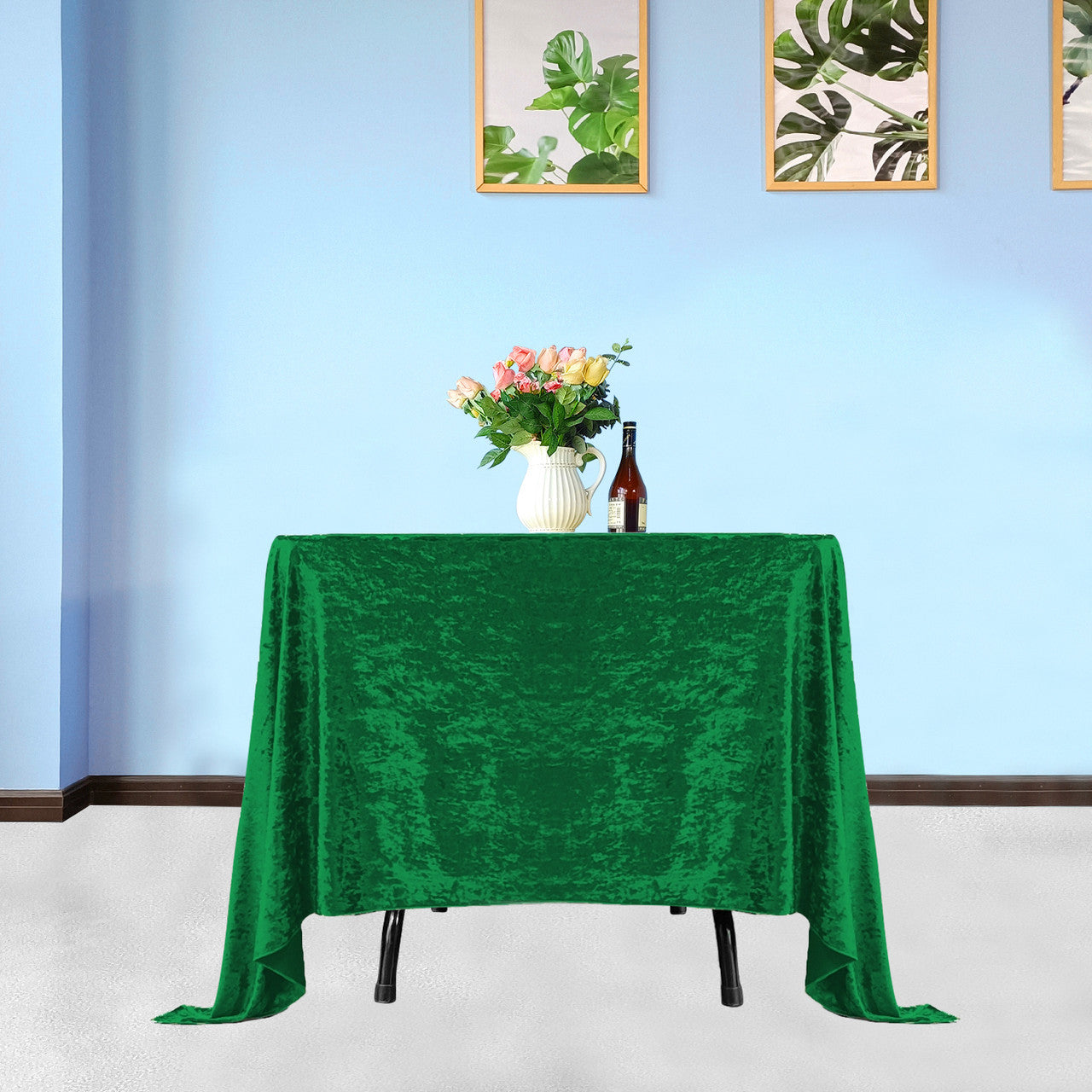 Square Crushed Velvet Tablecloth - Emerald Green