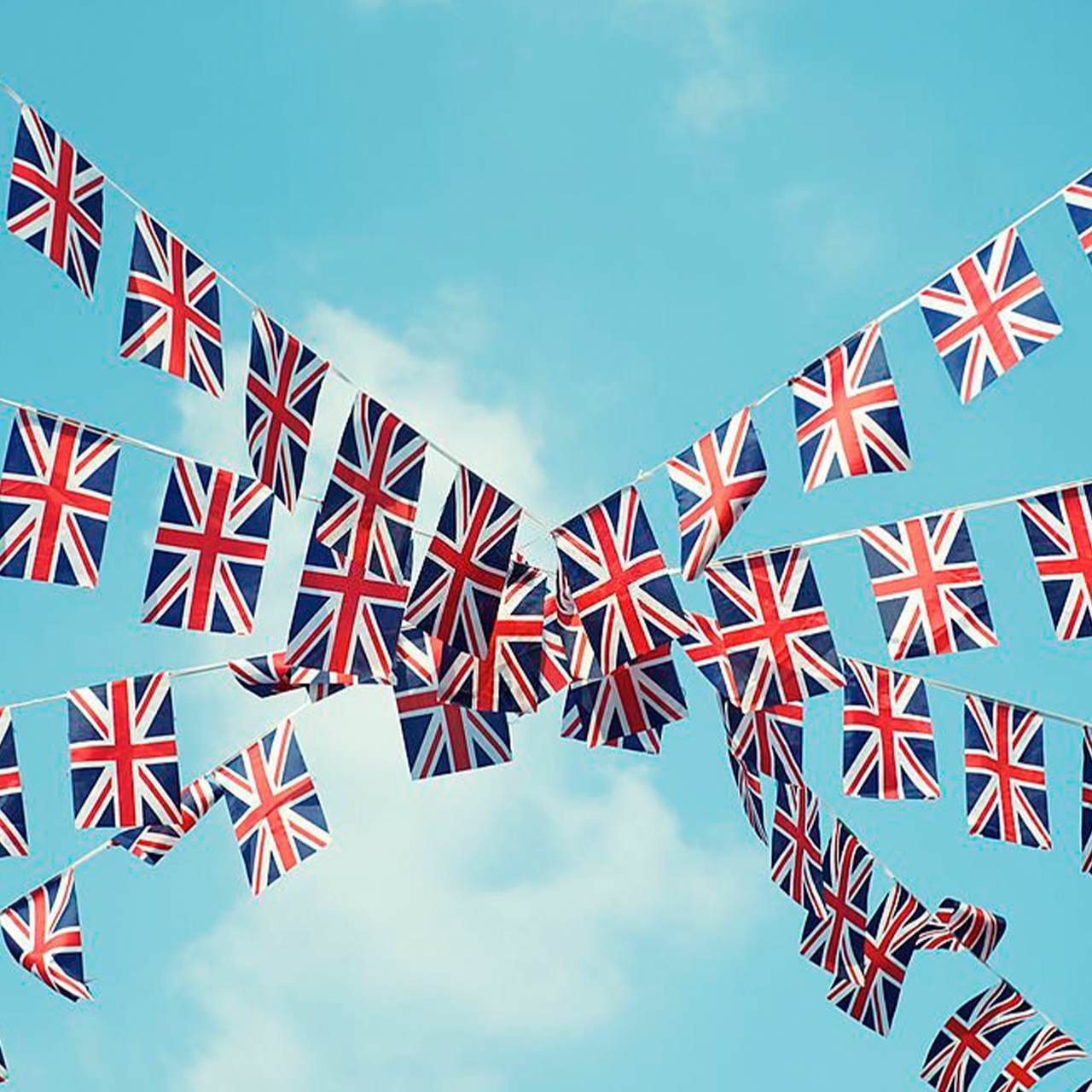 Union Jack Polyester Bunting (Rectangles) - 40m