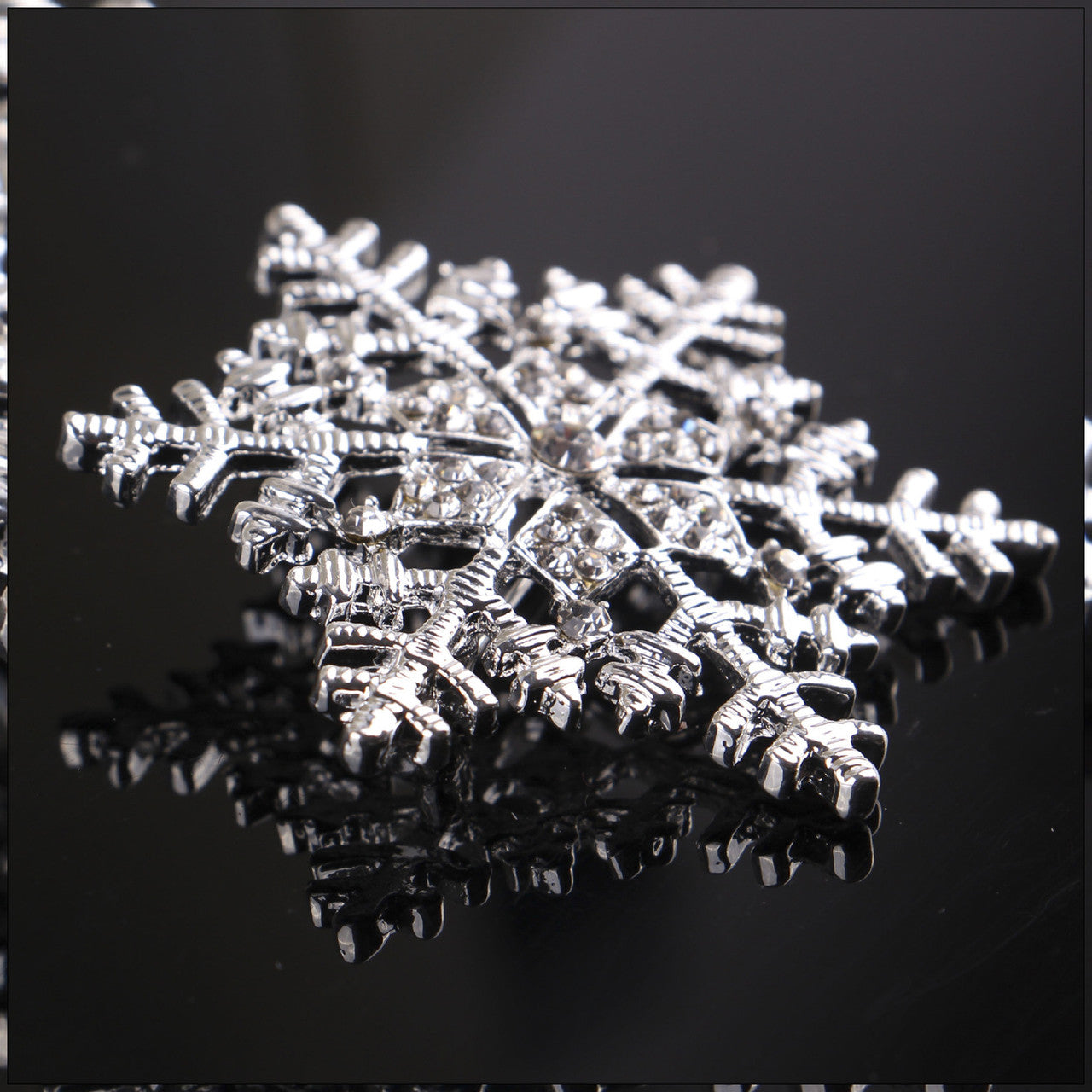 Diamante Snowflake Napkin Rings – Winter Table Décor