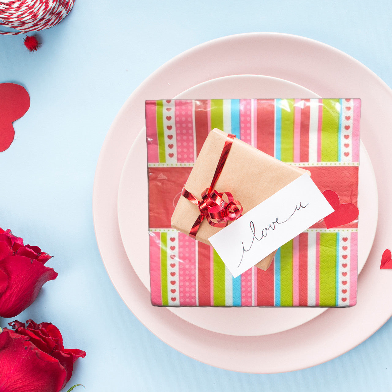 Valentines Themed Napkins - 13"