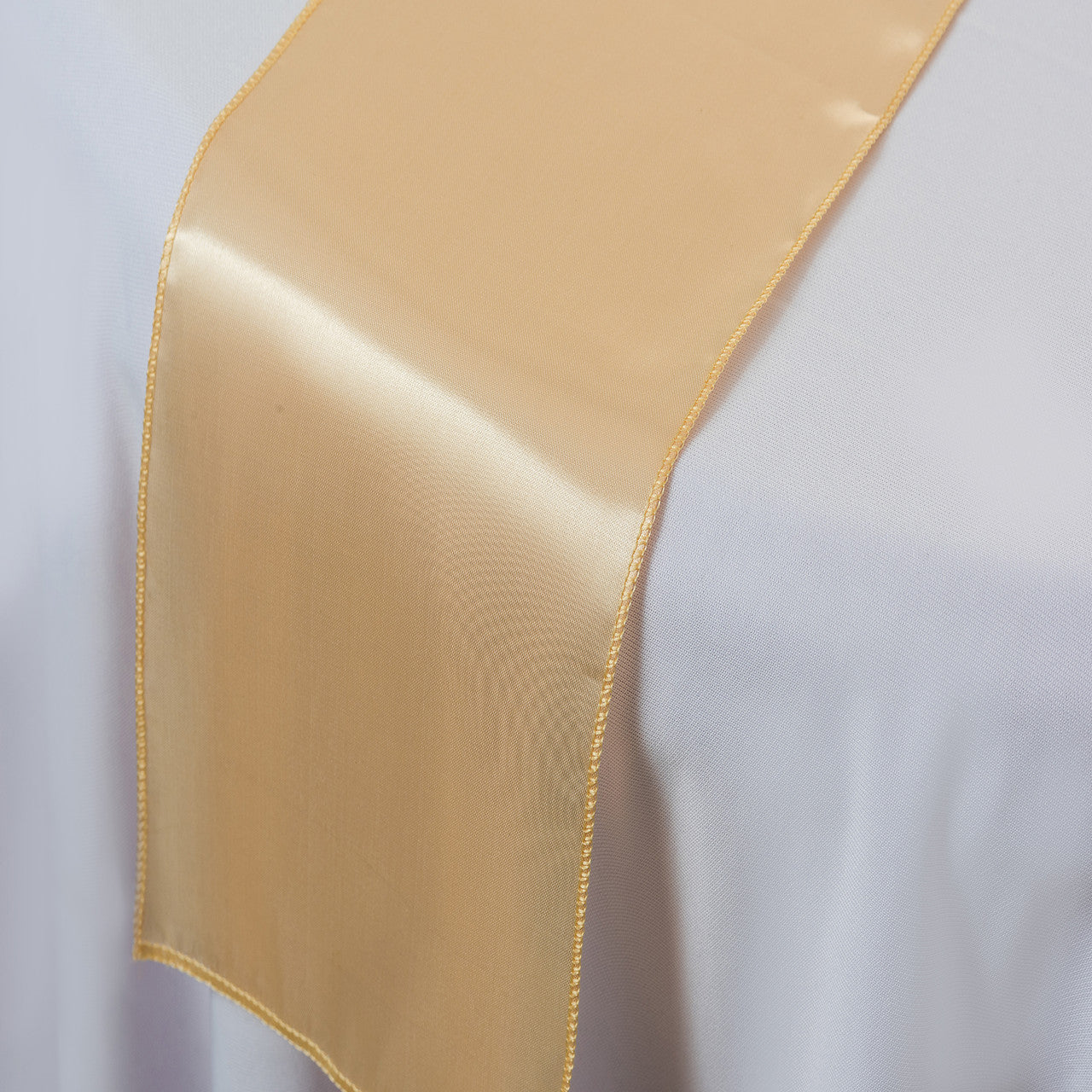 Plastic Table Cloth And Champagne Runner Set - 2Pcs
