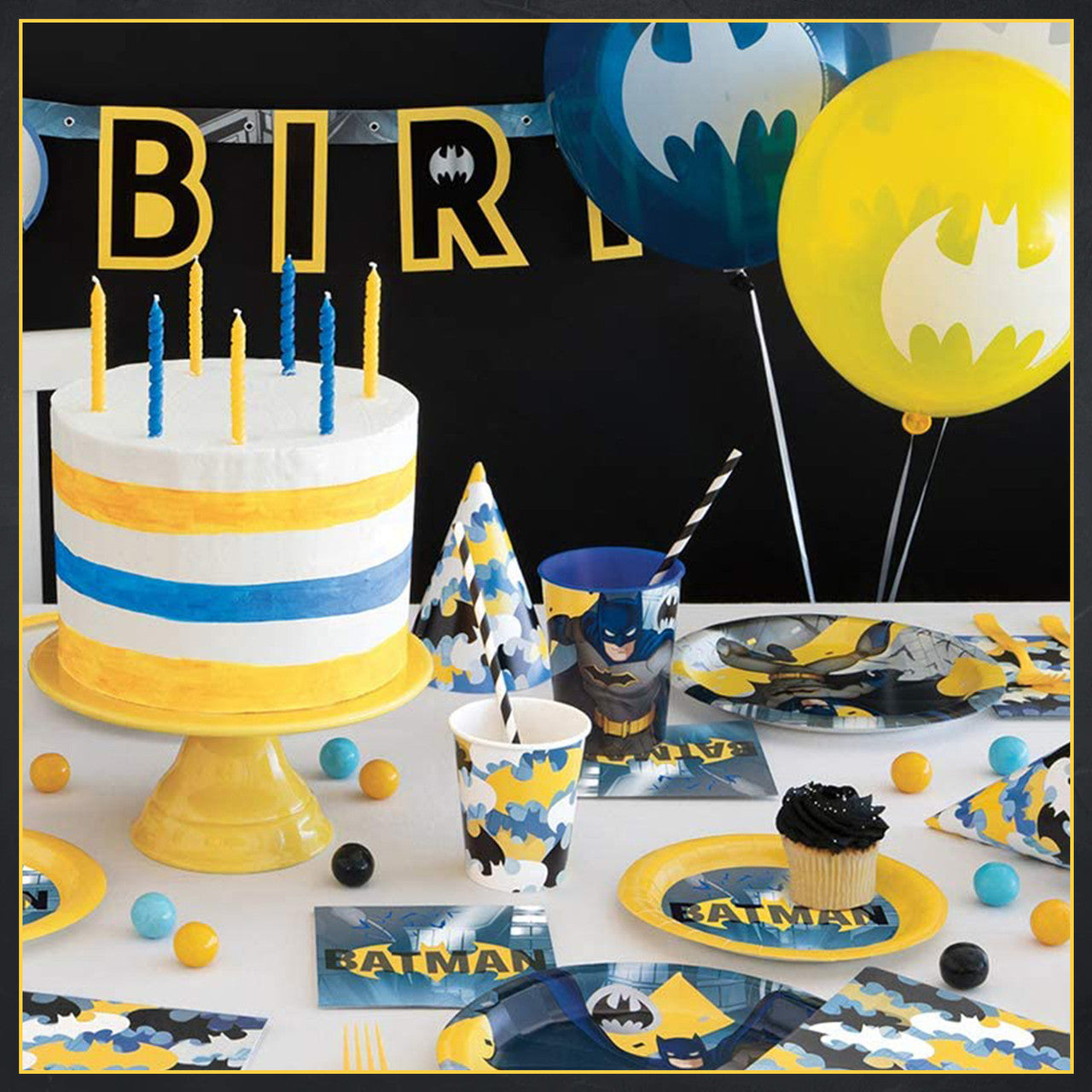 Batman Party Tableware Napkins (Pack of 16 )
