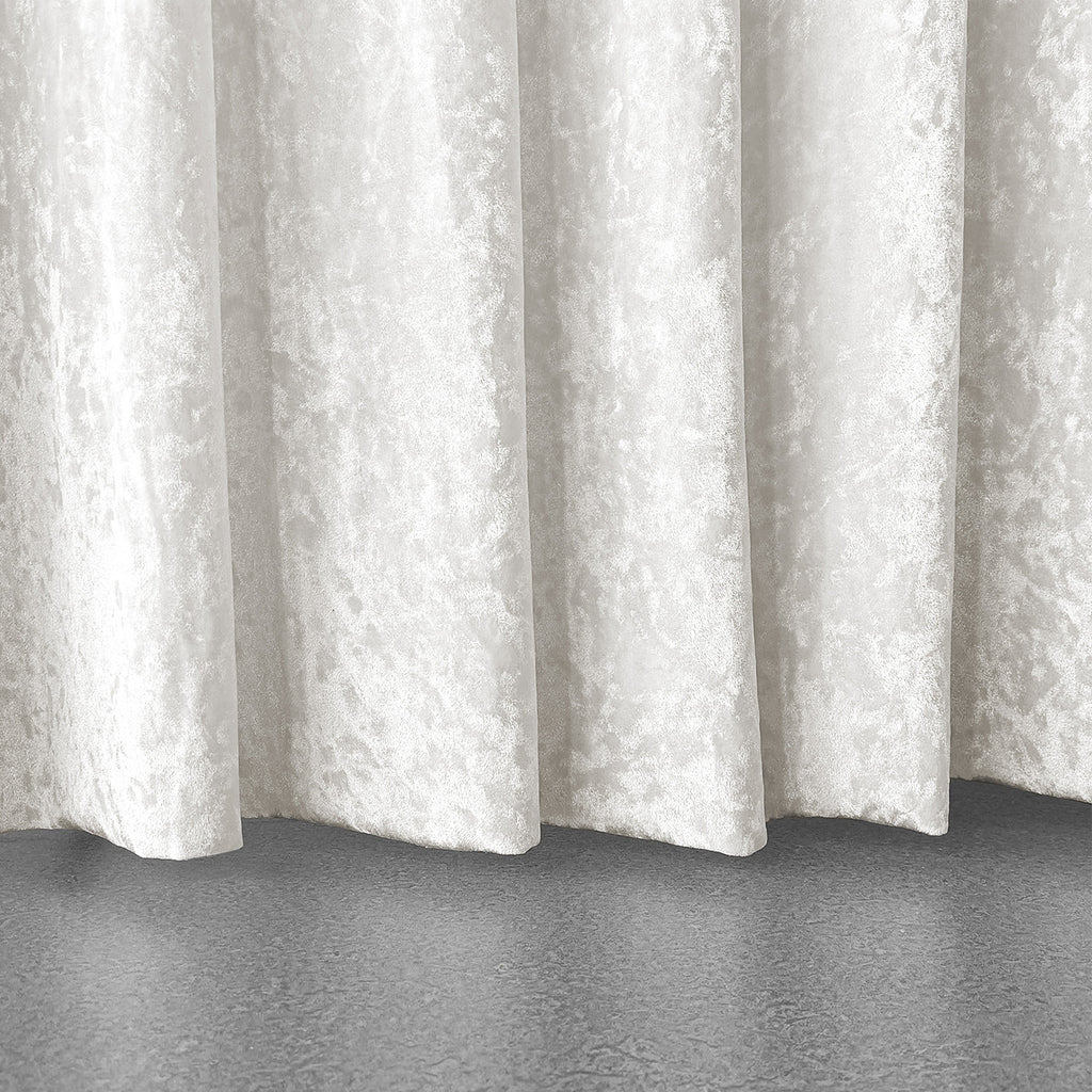 Velvet Backdrop - 3m x 3m - Ivory