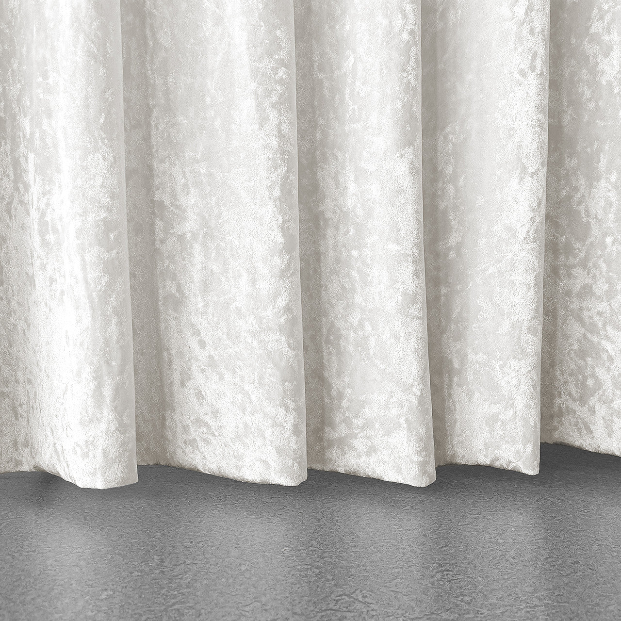 Velvet Backdrop - 3m x 3m - Ivory