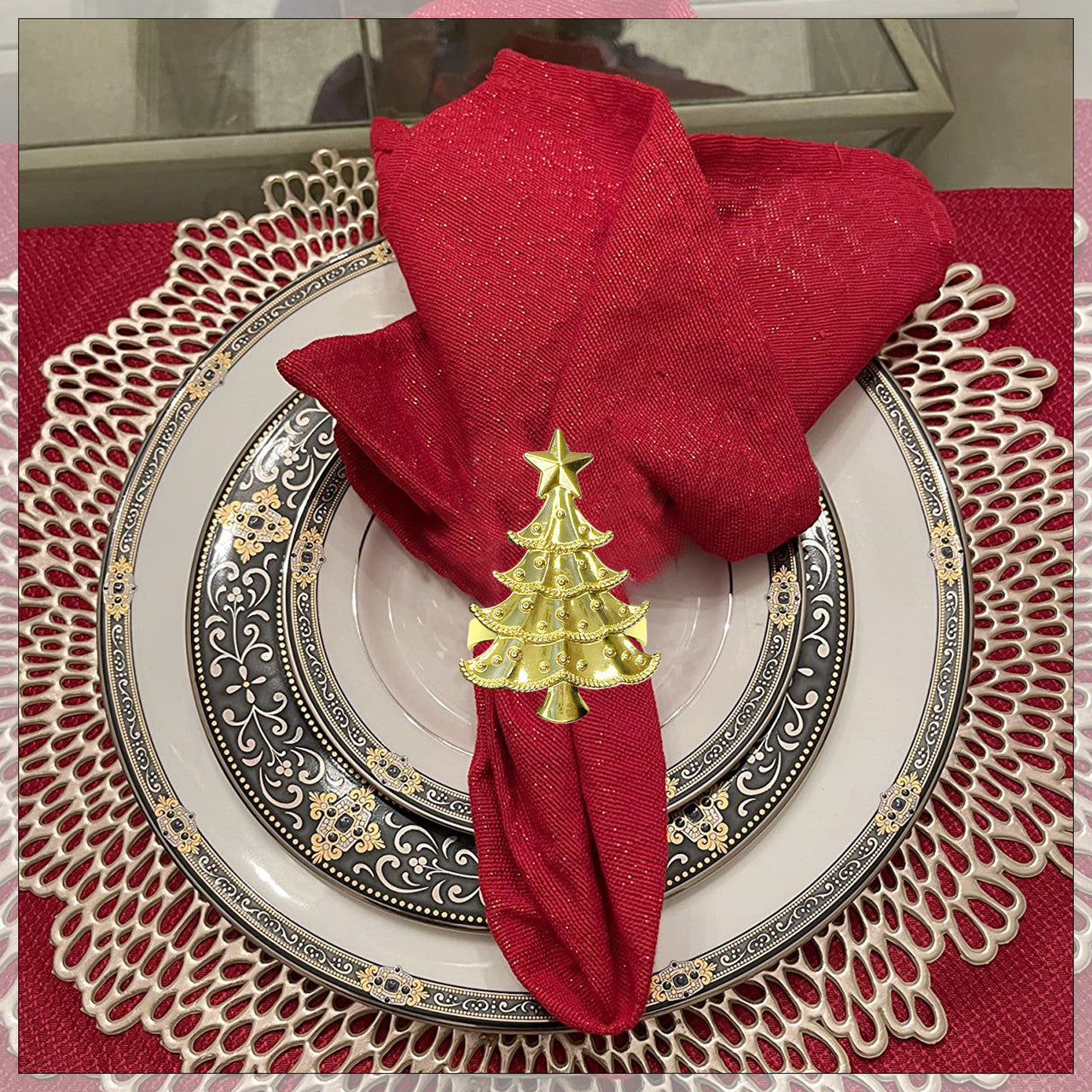 Christmas Napkin Rings – Tree with Star Design - Gold