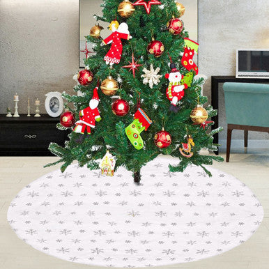 Christmas Tree Skirt - White with Silver Snowflakes