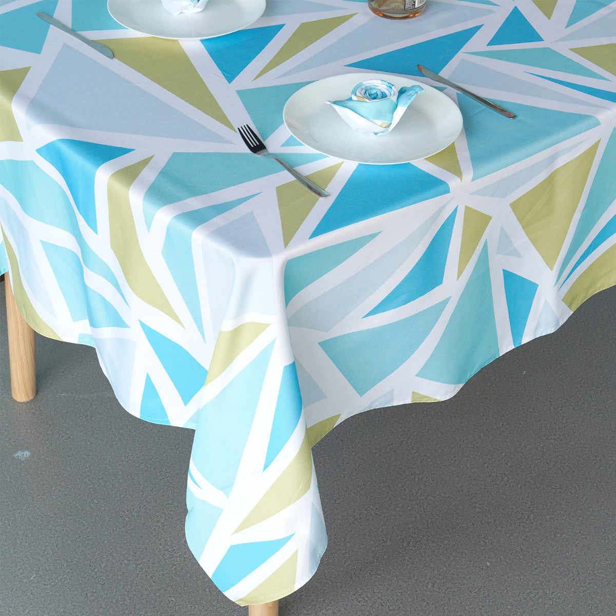 60" x 84" Rectangle Premium Waterproof Polyester Tablecloth - Light Blue & Brown Shards