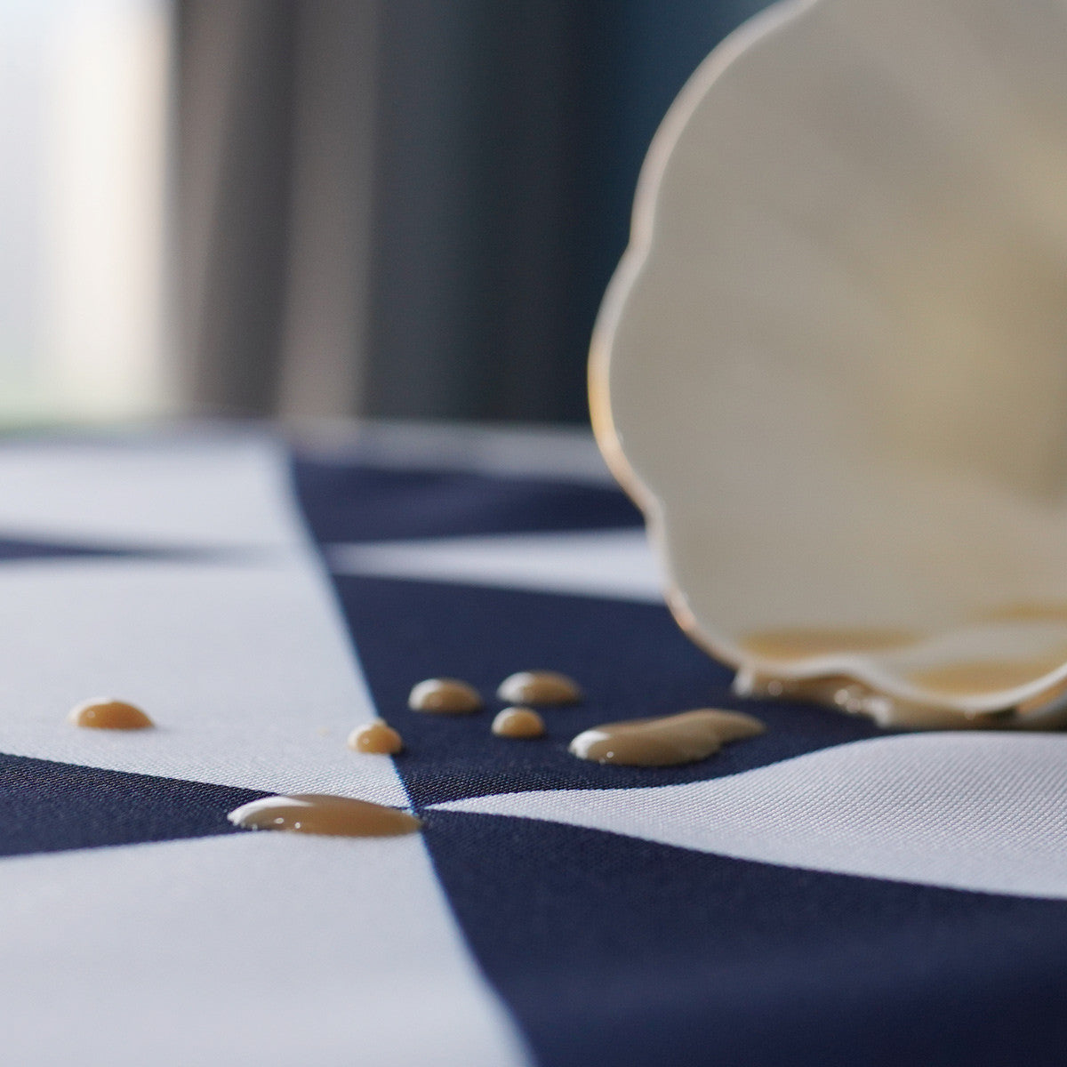 70" Round Premium Waterproof Polyester Tablecloth - Blue & White Geometric Triangle